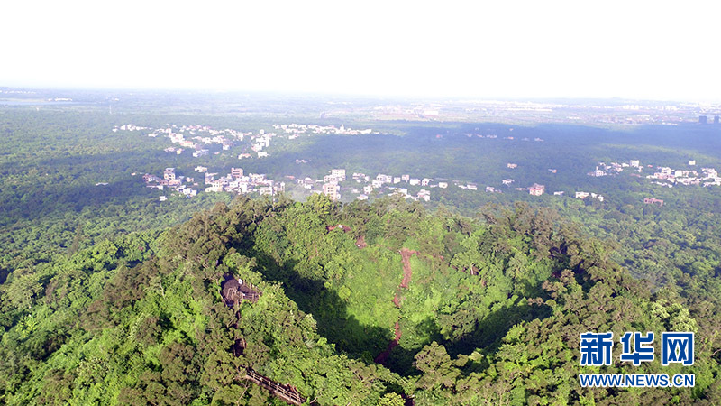 航拍海口石山火山群国家地质公园 